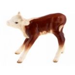 Porseleinen beeld: Hereford Calf, model 854, mouth closed, gemerkt Beswick -11 cm hoog-