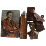 Lot diverse militaria, waarbij enkele lederen tasjes USA WOII, gestempeld 'US J.Q.M.D. 1940, E.N.S.'