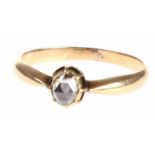 14kt geelgouden ring met roosgeslepen diamant in dichte zetting - ringmaat 55 mm -