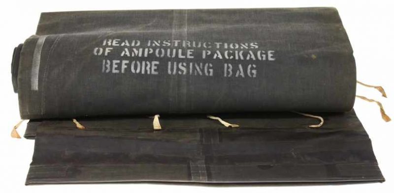 US rubberen Delousing bag, lot van twee stuks, in keurige conditie