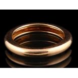 18kt roségouden ring van het merk Tirisi, collectie 'Amsterdam' met gladde band - ringmaat 57 mm