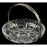 Kristallen bonbonschaaltje met 2e gehalte zilveren ajour hengsel, 1939 - diameter 14 cm -
