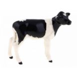 Porseleinen beeld: Friesian Calf, model 1249C, gemerkt Beswick -7 cm hoog-