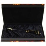 Montblanc Limited Edition: F. Dostoevsky, fountain pen with 18ct gold nib size M, with original