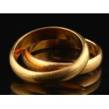 Twee 14kt gouden trouwringen - ringmaten 58 en 62 mm
