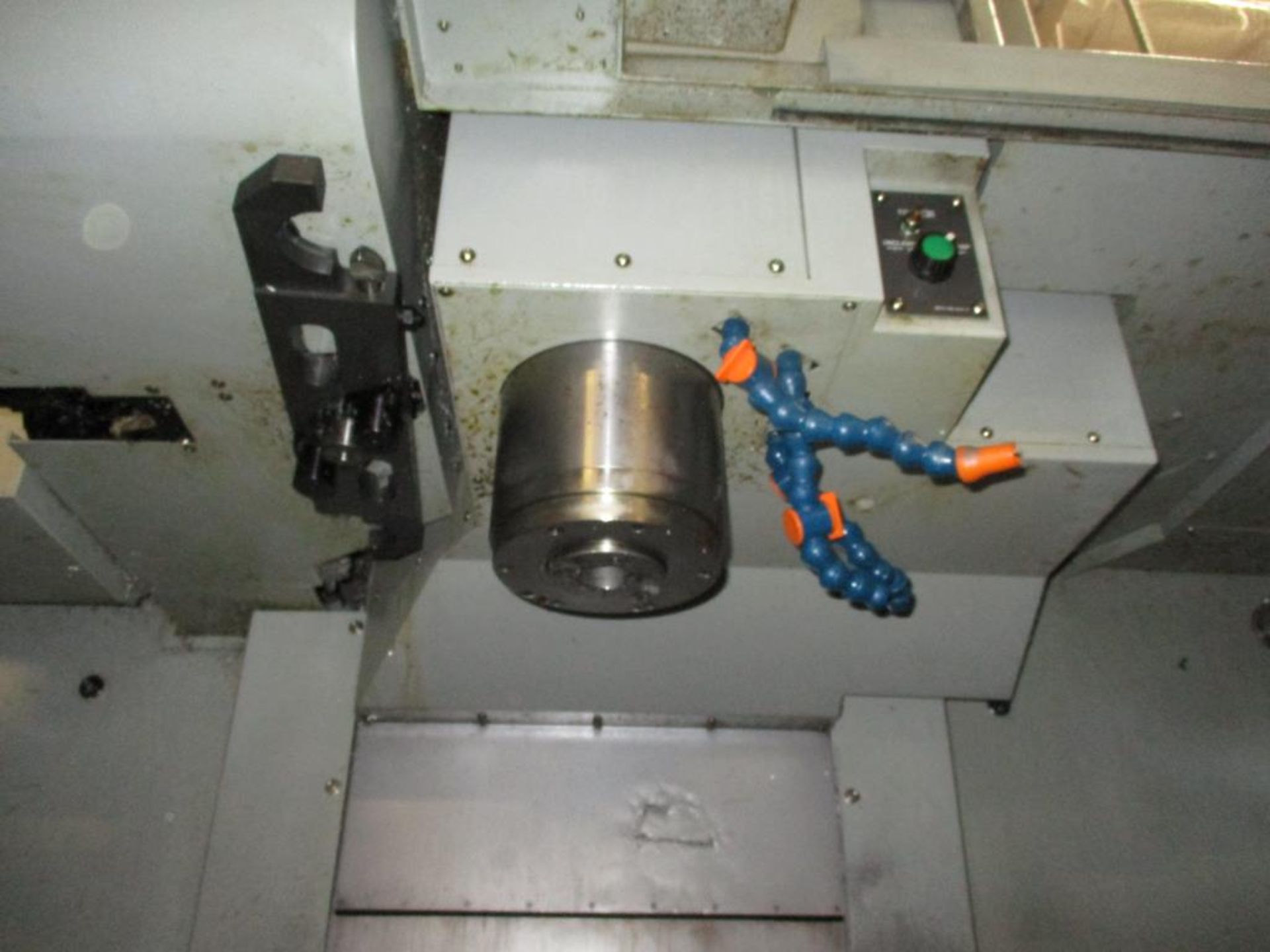Hyundai-Kia Machine VX500 Vertical CNC Machining - Image 6 of 13