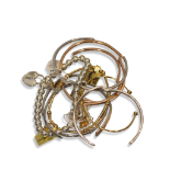 COLLECTION OF ASSORTED BANGLES