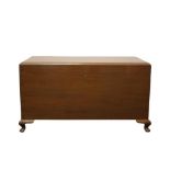 CAMPHORWOOD BLANKET CHEST