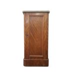 EARLY EDWARDIAN MAHOGANY AND MARBLE TOPPED POT CUPBOARD