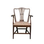 SET EIGHT CHIPPENDALE STYLE MAHOGANY DINING CHAIRS