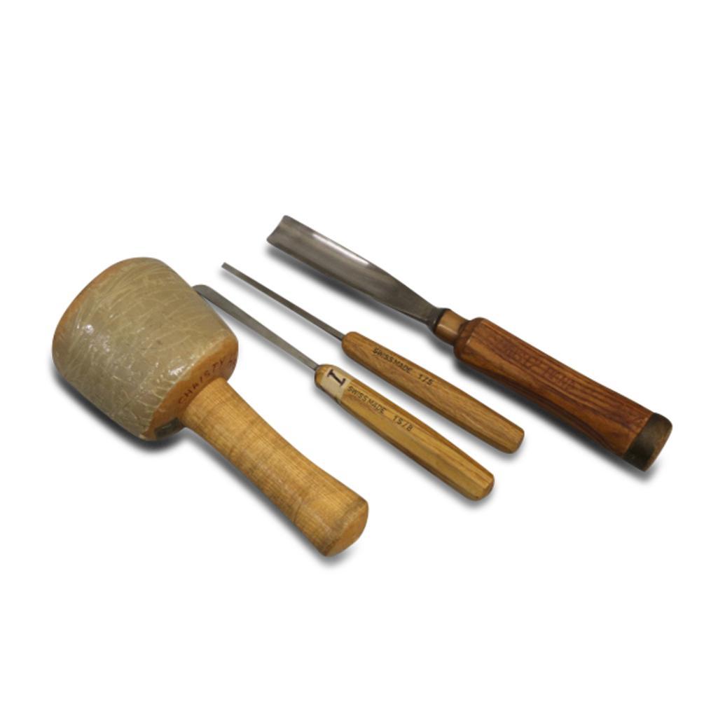 LARGE COLLECTION OF ASSORTED WOODWORKING TOOLS