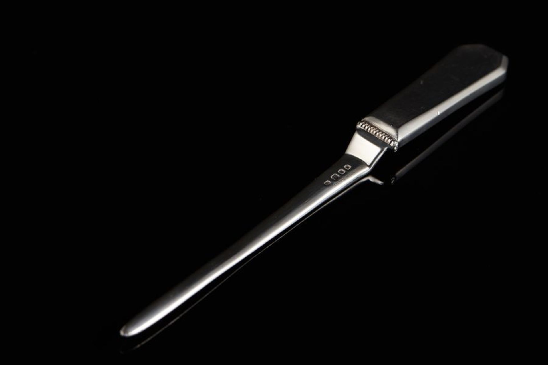 Silver letter opener from Cartier London - 925 silver, signed ‘Cartier London’, [...]