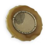 Agate and silver Art Deco frame - Signed Maquet Paris Nice Agate, gold, white [...]