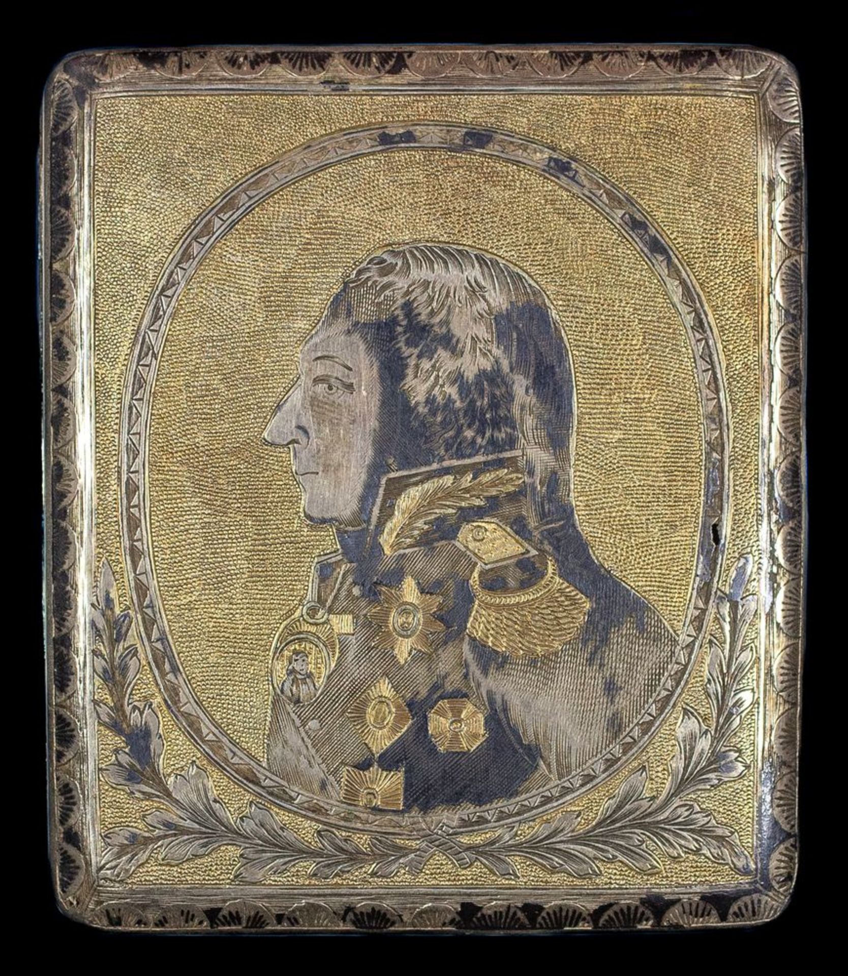 Tabatière rectangulaire en argent niellé et vermeillé ornée d’un portrait [...] - Bild 2 aus 5