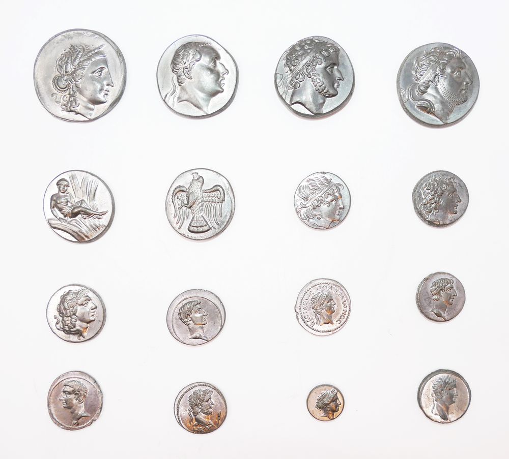 ROMAN COINS - Becker counterfeits. A collection of lead restrikes. Struck sometimes [...] - Image 2 of 2