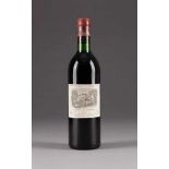 CHÂTEAU LAFITE-ROTHSCHILD 1977 PAUILLAC 6 Flaschen, 0,75l; 1 Flasche (hf), 4 Flaschen (in), 1