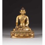 SHAKYAMUNI AUF LOTOSTHRON Tibet, Ming-Dynastie Bronze, feuervergoldet, Durchbrucharbeit. H.19,7cm,