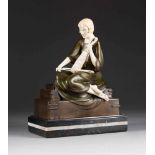 PAUL PHILIPPE1870 Thorn - 1930 ParisViolinenspielerin Bronze, braun und grün patiniert, Elfenbein,