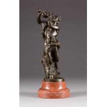 CLAUDE MICHEL CLODION1738 Nancy - 1814 Paris (Nachfolger)Trinkender Satyr Bronze, braun patiniert,