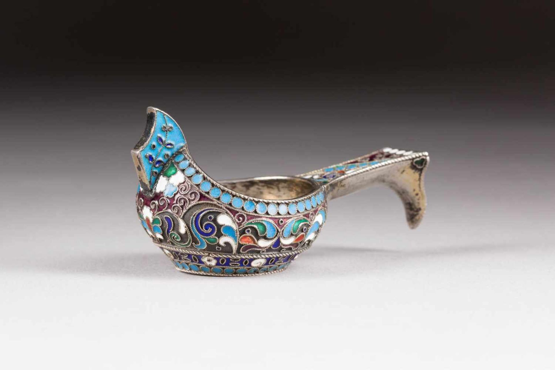 CLOISONNÉ-EMAIL-KOWSCH Russland, Moskau, Michael Michailowitsch Zochin, 1908-1917 Silber,