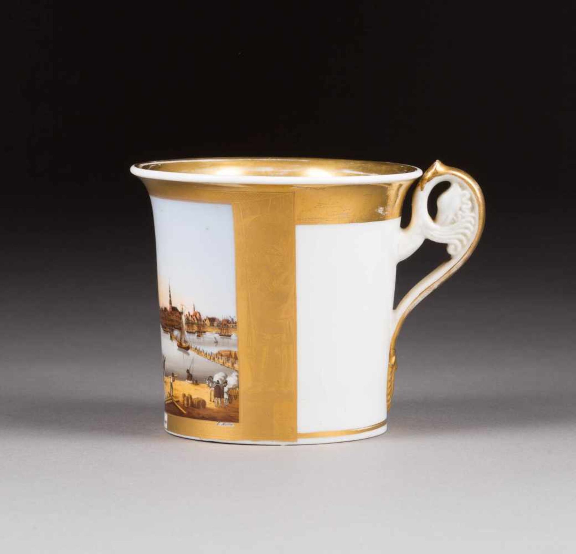 FEINE SIGNIERTE TASSE MIT STADTANSICHT VON RIGA Russland, Verbilki, Porzellanmanufaktur Gardner, - Image 2 of 2