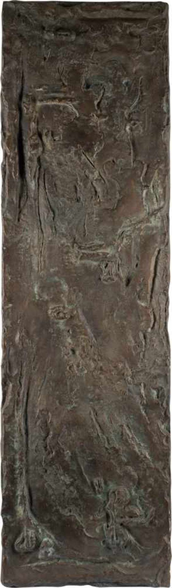 HELMUT LANDER (ATTR.)1924 Weimar - 2013 DarmstadtGROSSES BRONZERELIEF Bronze, dunkel patiniert. 40,5