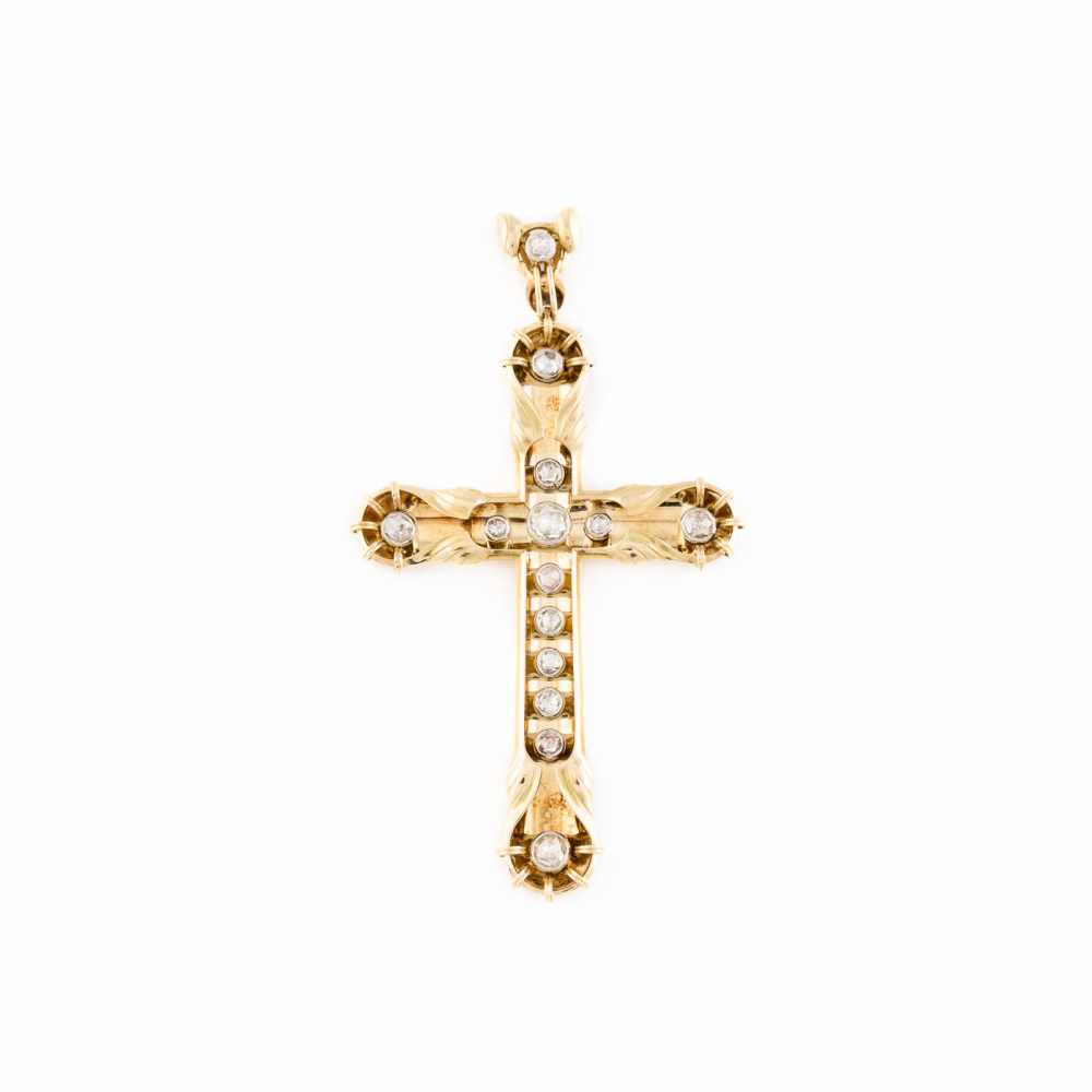 DIAMANT-KREUZ Gelbgold. 8,3 x 4,6 cm, Ges.-Gew. ca. 14 g. Gest. 585, Herstellersignet. 14