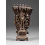 STEHENDE GOTTHEIT: VISHNU Indien, 19. Jh. oder früher Bronze. H. 20,5 cm. Part. best.,
