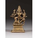 GÖTTIN DES TODES: KALI Indien, 18./19.Jh. Bronze. H. 13,3 cm. Part. best., alte