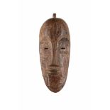 MASKE Im Stil der Fang, Gabun, Afrika, 2. Hälfte 20. Jh. Holz. H: 45,5 cm. Min. Spannungsrisse (