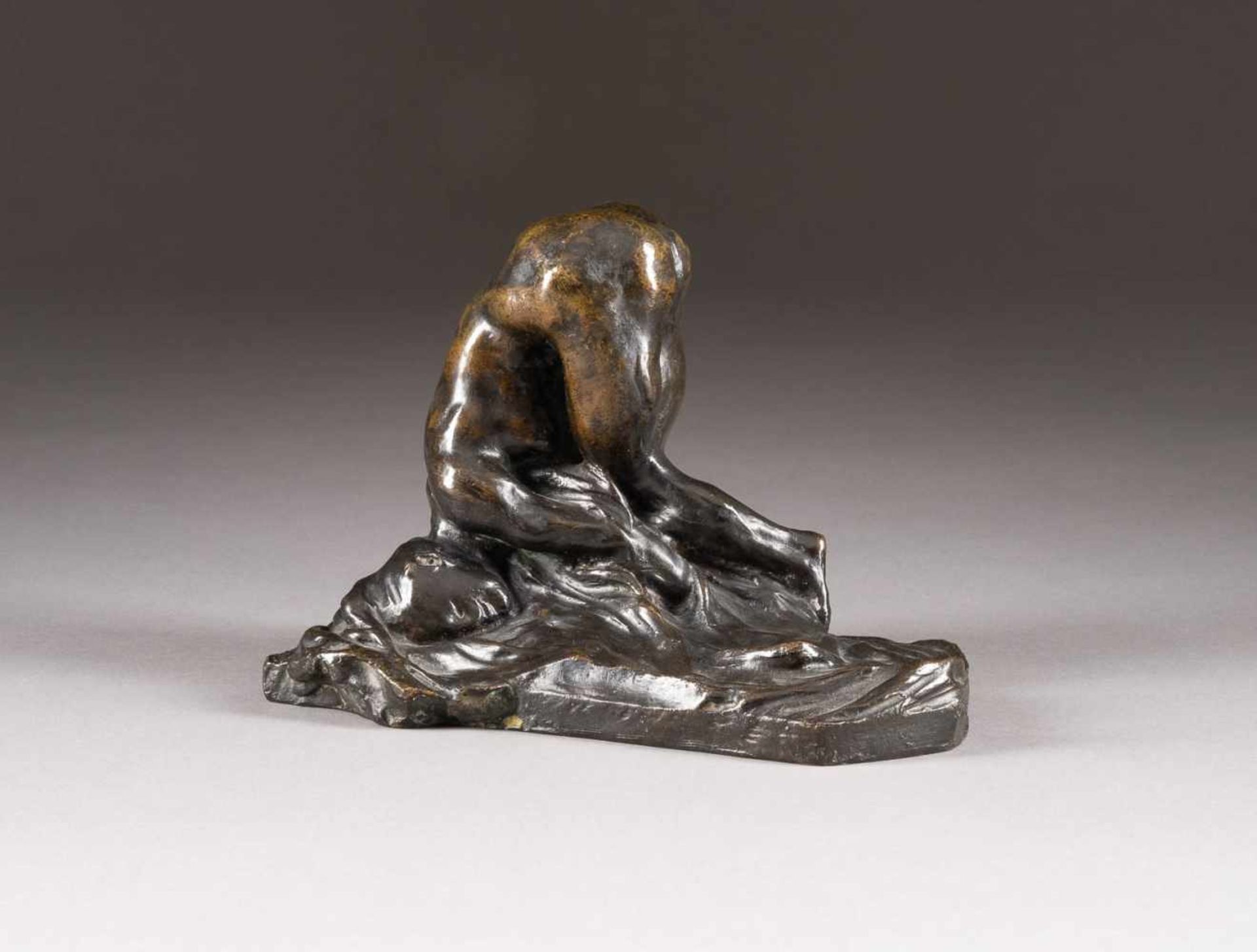 ALFREDO PINA1887 Mailand - 1966 Mesves-sur-Loire'Danaé' Bronze, dunkel patiniert. H. 14 cm. Auf