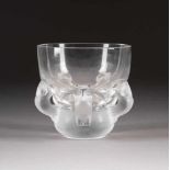 RENÉ LALIQUE1860 Ay/Champagne - 1945 ParisAUFSATZSCHALE Frankreich, nach 1945 Farbloses,