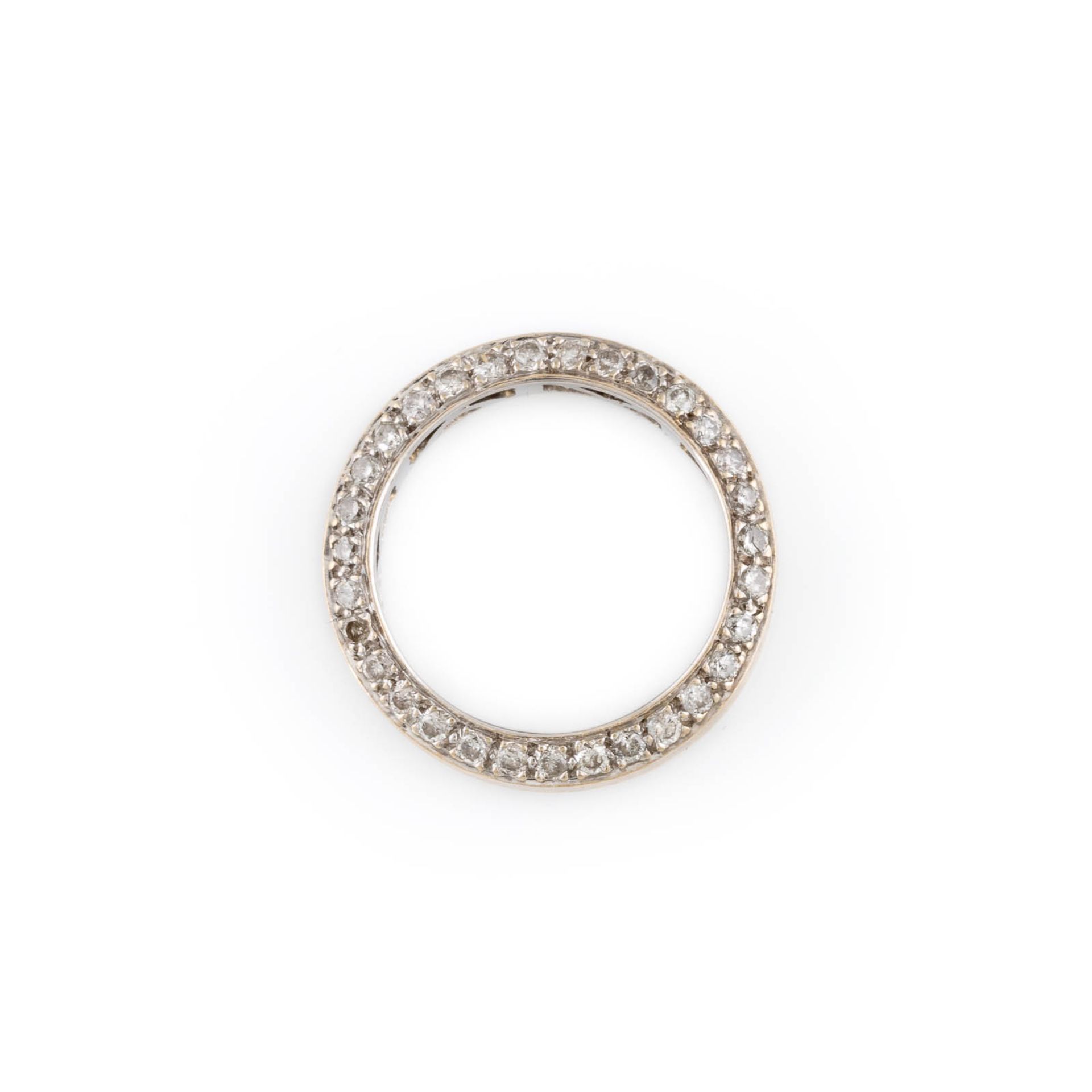 ETERNITY-RING MIT DIAMANTBESATZ Weißgold. Ringmaß ca. 55,5, Ges.-Gew. ca. 5,6 g. Gest. 750. - Bild 2 aus 2