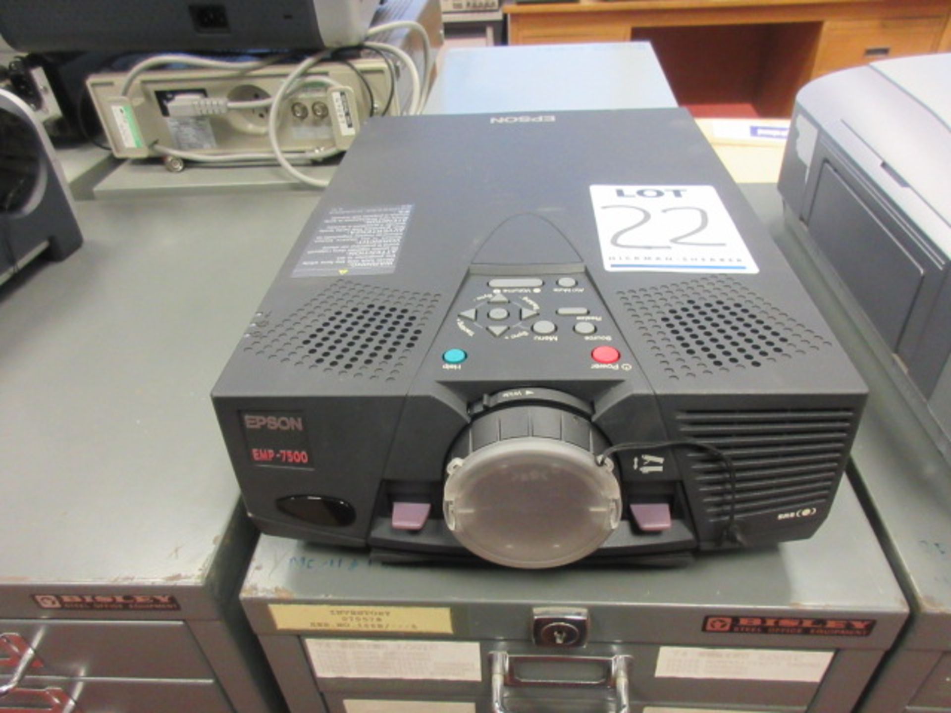 EPSON EMP-7500 OVERHEAD PROJECTOR