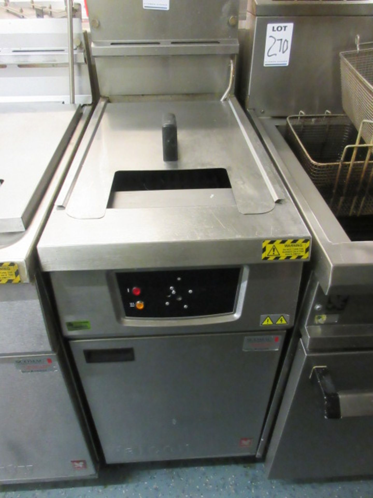 FALCON GAS HEATED DEEP FAT FRYER