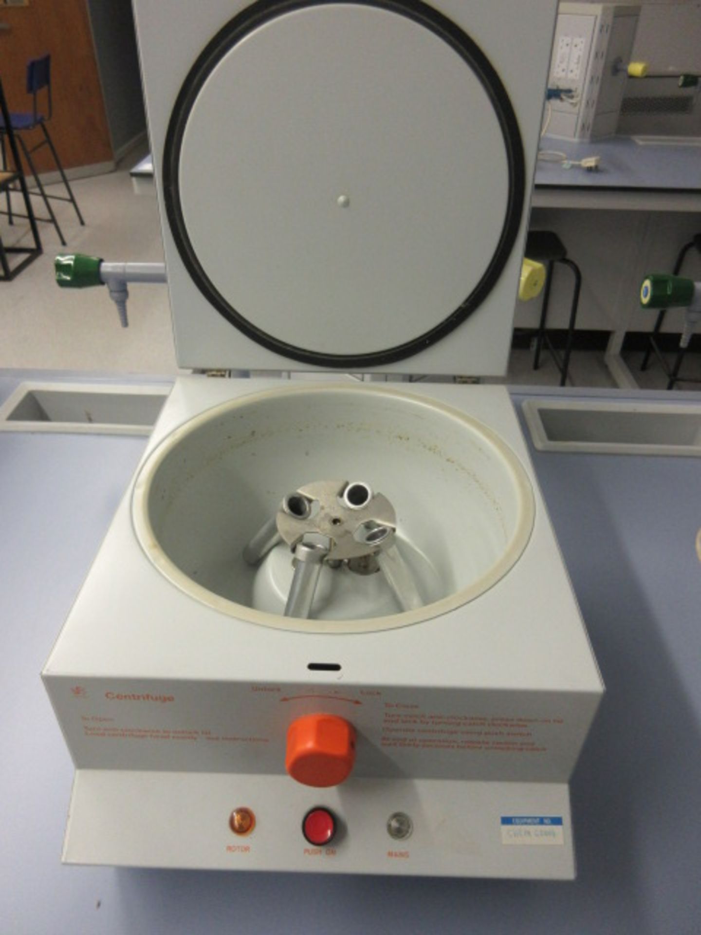 GRIFFIN & GEORGE CFB-502-0106 LABORATORY CENTRIFUGE 240v 50Hz - Image 2 of 3