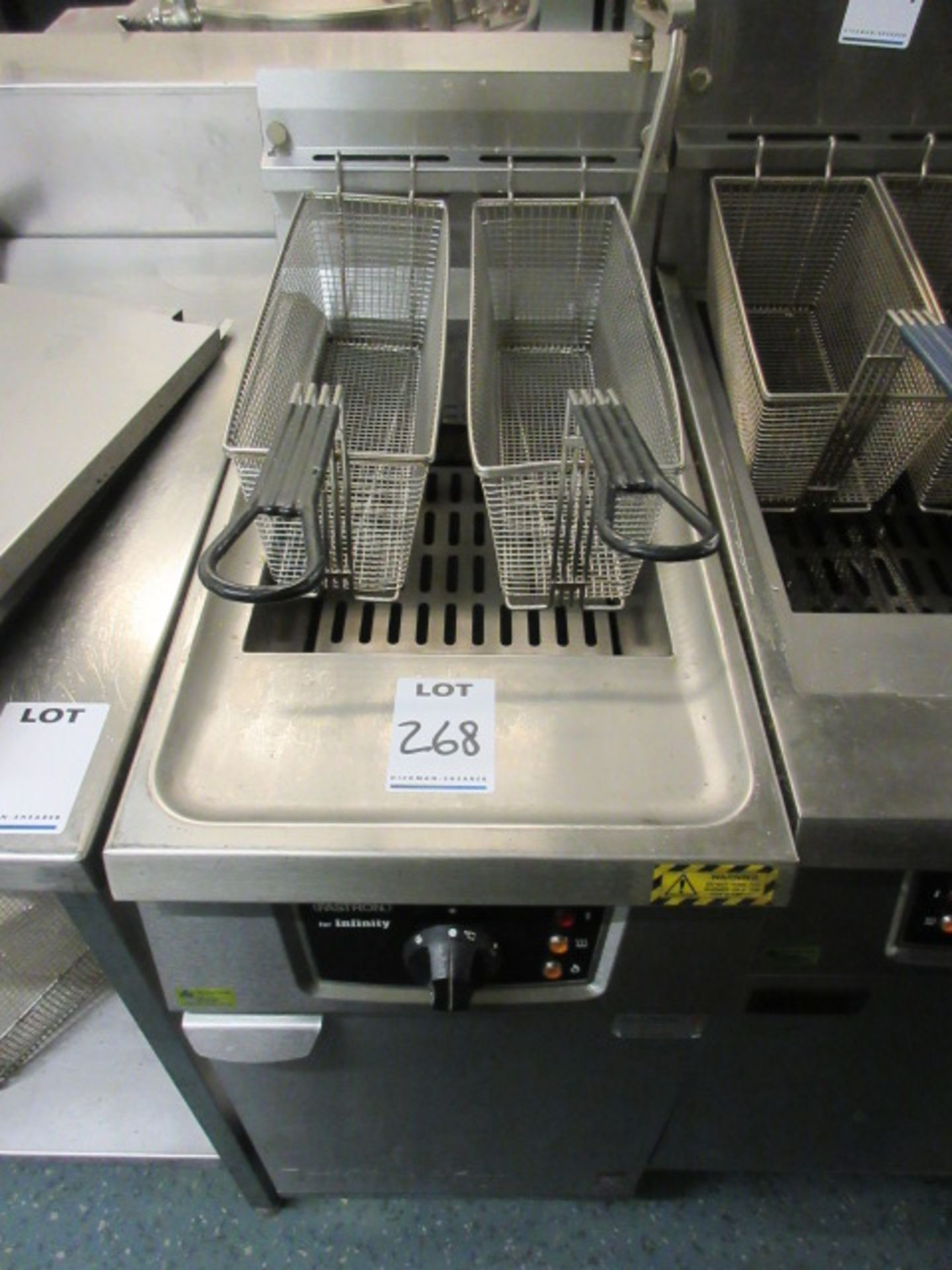 FALCON GAS HEATED DEEP FAT FRYER - Image 2 of 3