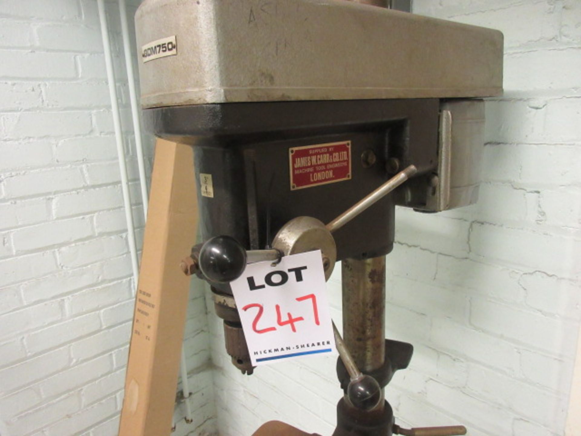 QUARTERS & SMITH QDM750, 3/4 "CAPACITY, 8 SPEED PILLAR DRILL WITH RISE & FALL TABLE MACHINE VICE. SN - Image 3 of 3