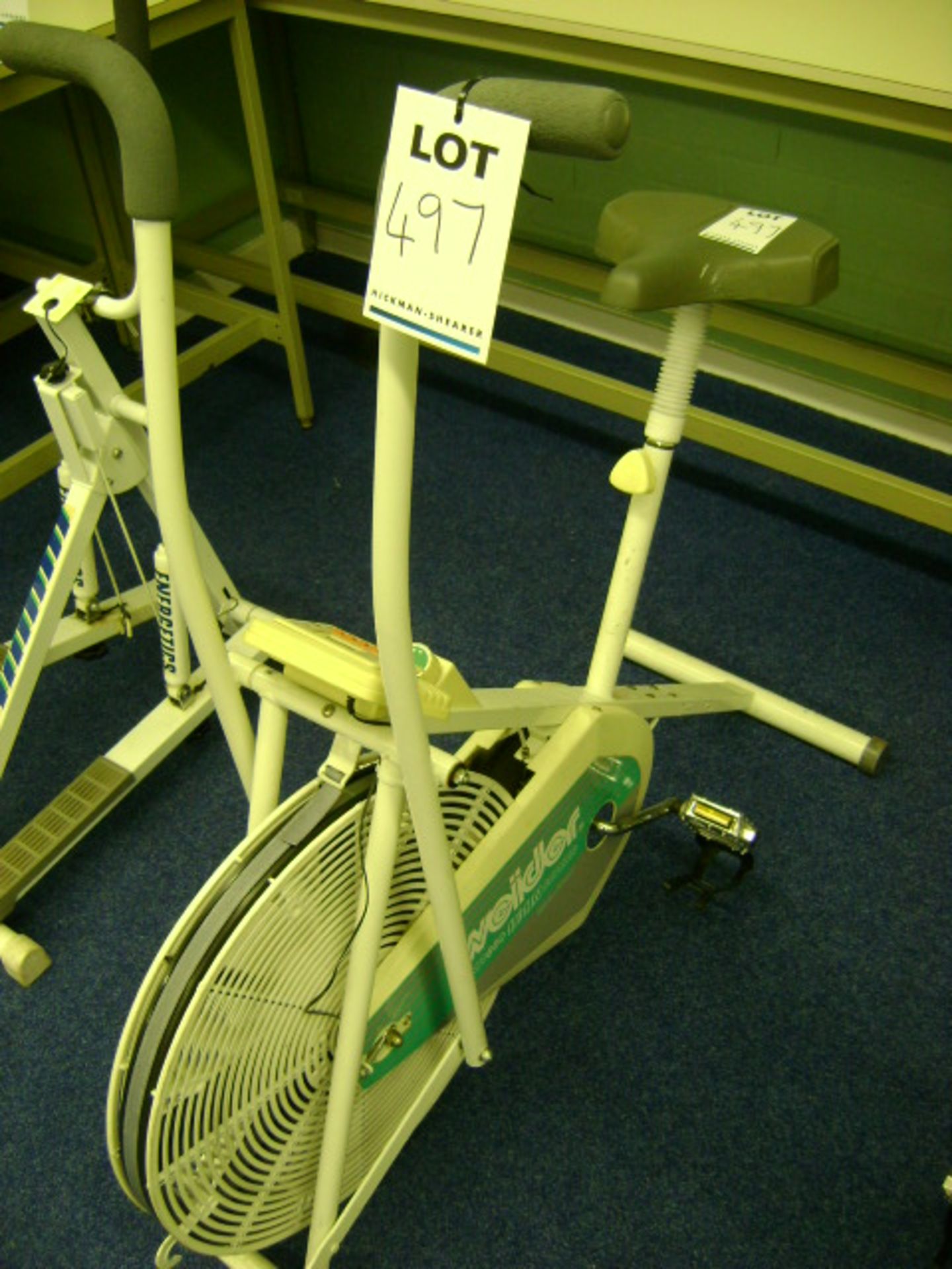 NEIIDER XR660 CLUB CLASS SERIES EXERCISE CYCLE