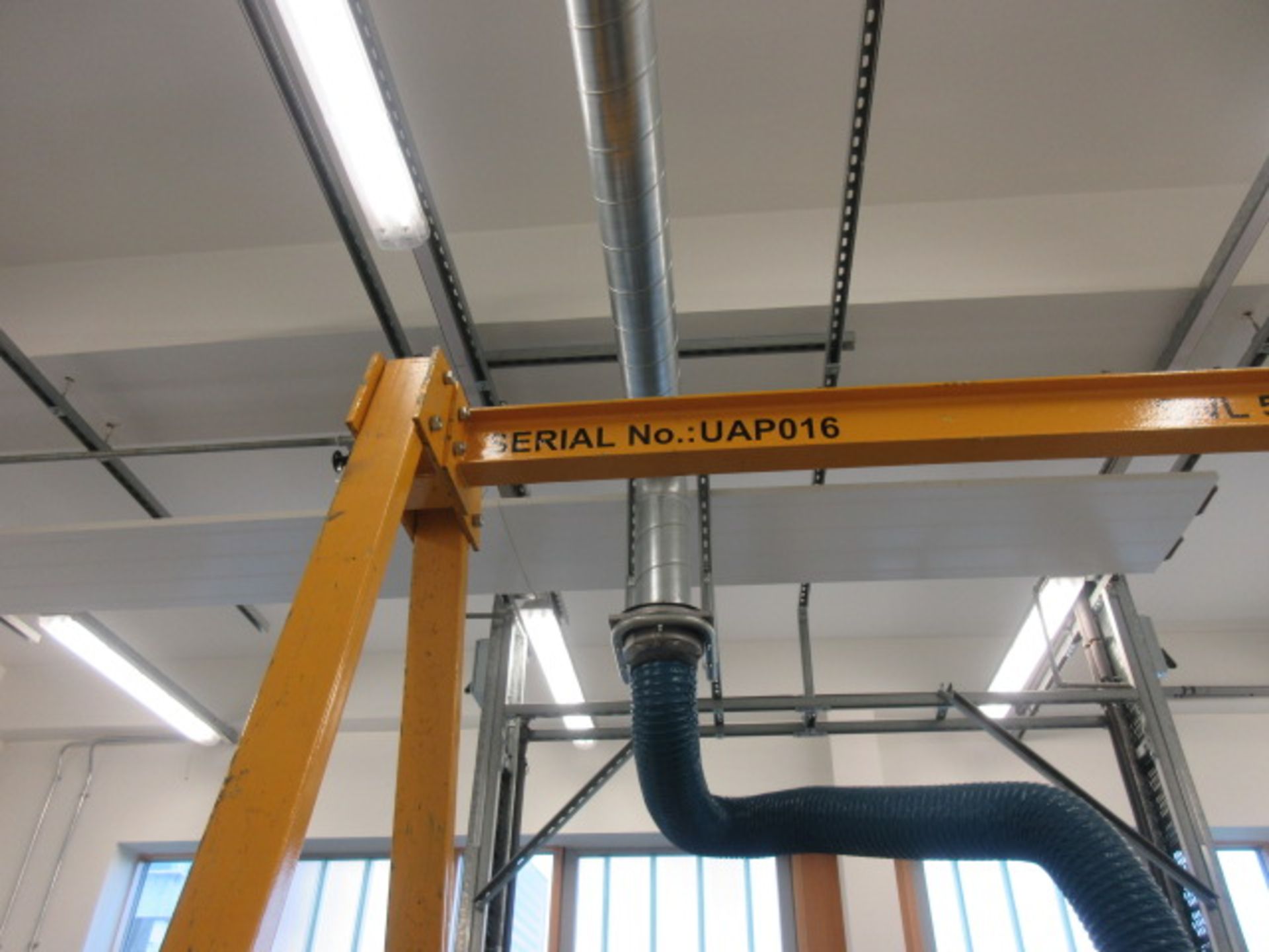 ROSSENDALE GROUP 500KG CAPACITY MOBILE GANTRY CRANE WITH YALE 500KG 240V PENDANT CONTROL HOIST. 3M - Image 3 of 4