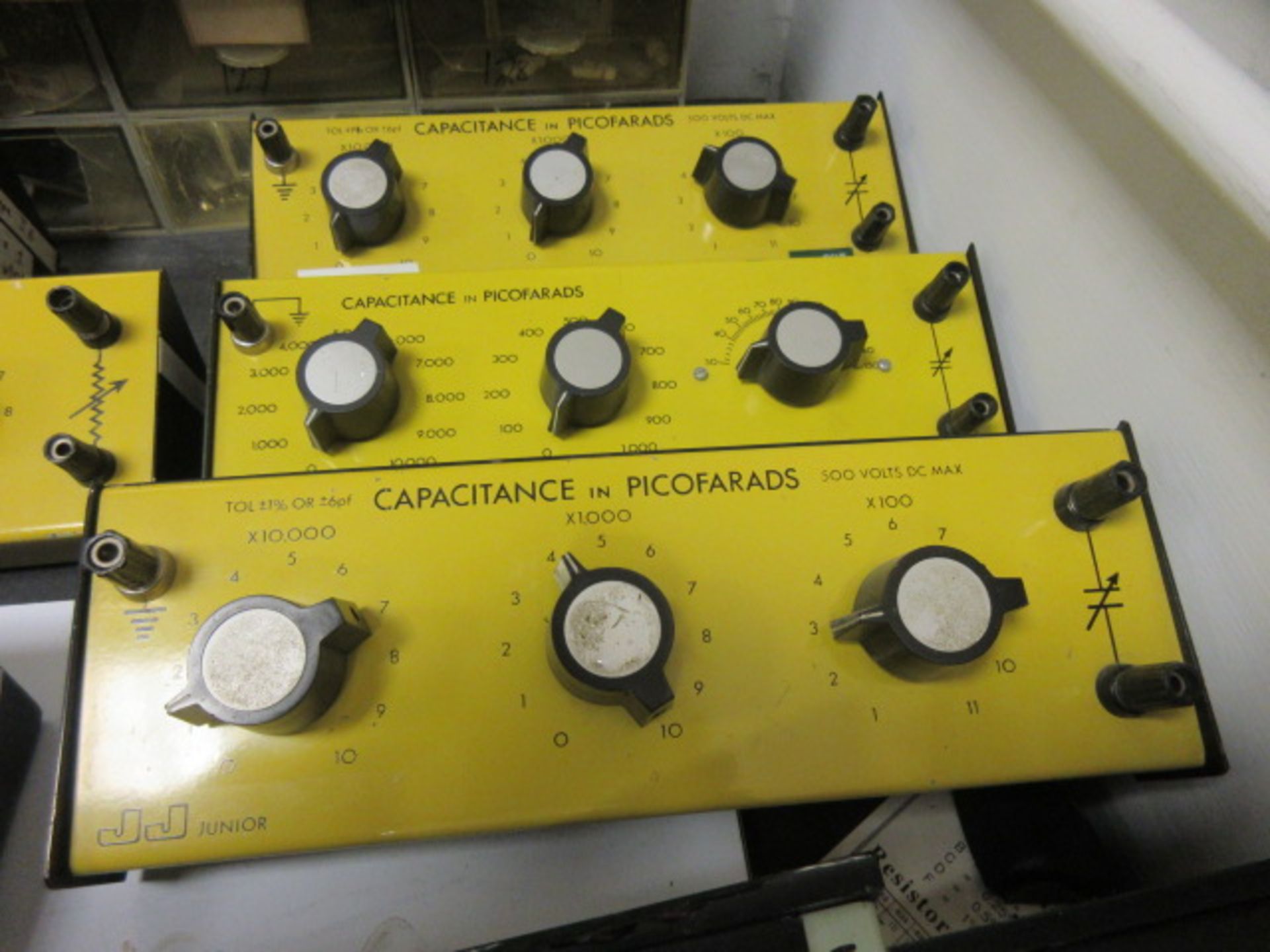 THREE JJ JUNIOR CAPACITANCE IN PICOFARADS CONTROLLERS