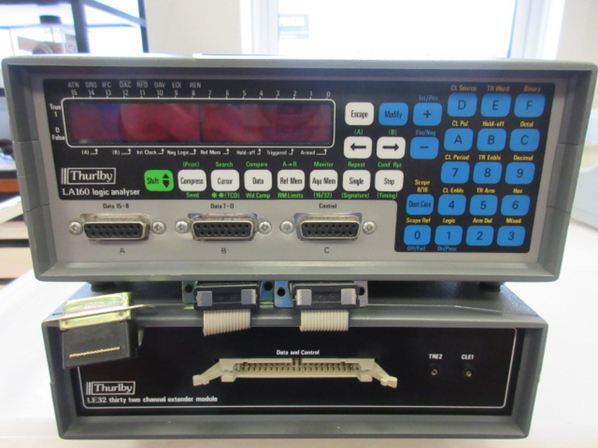 THURLBY LA160 LOGIC ANALYSER WITH LE32 THIRTY TWO CHANNEL EXTENDER MODULE