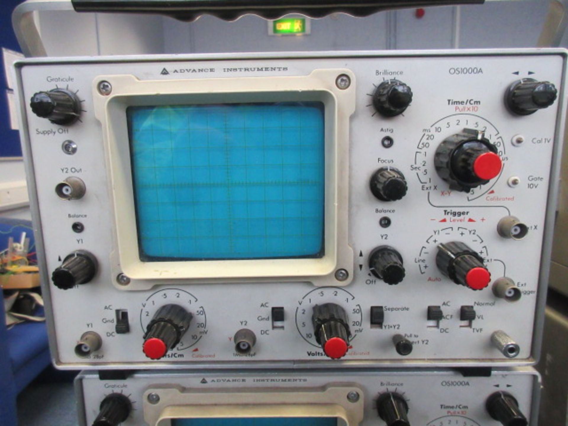 TWO ADVANCE INSTRUMENTS OSIOOOA OSCILLOSCOPES - Bild 2 aus 3