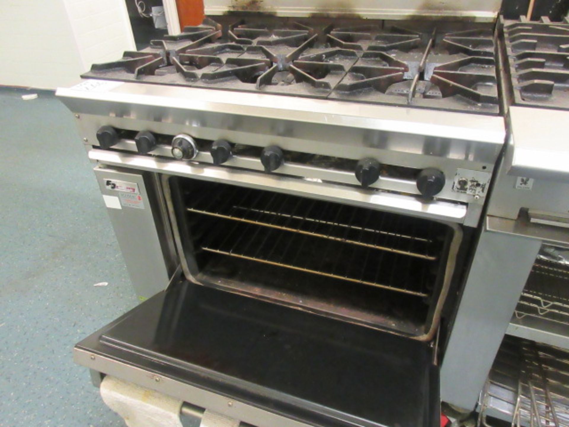 DCS 6 RING GAS HOB & OVEN - Image 2 of 3