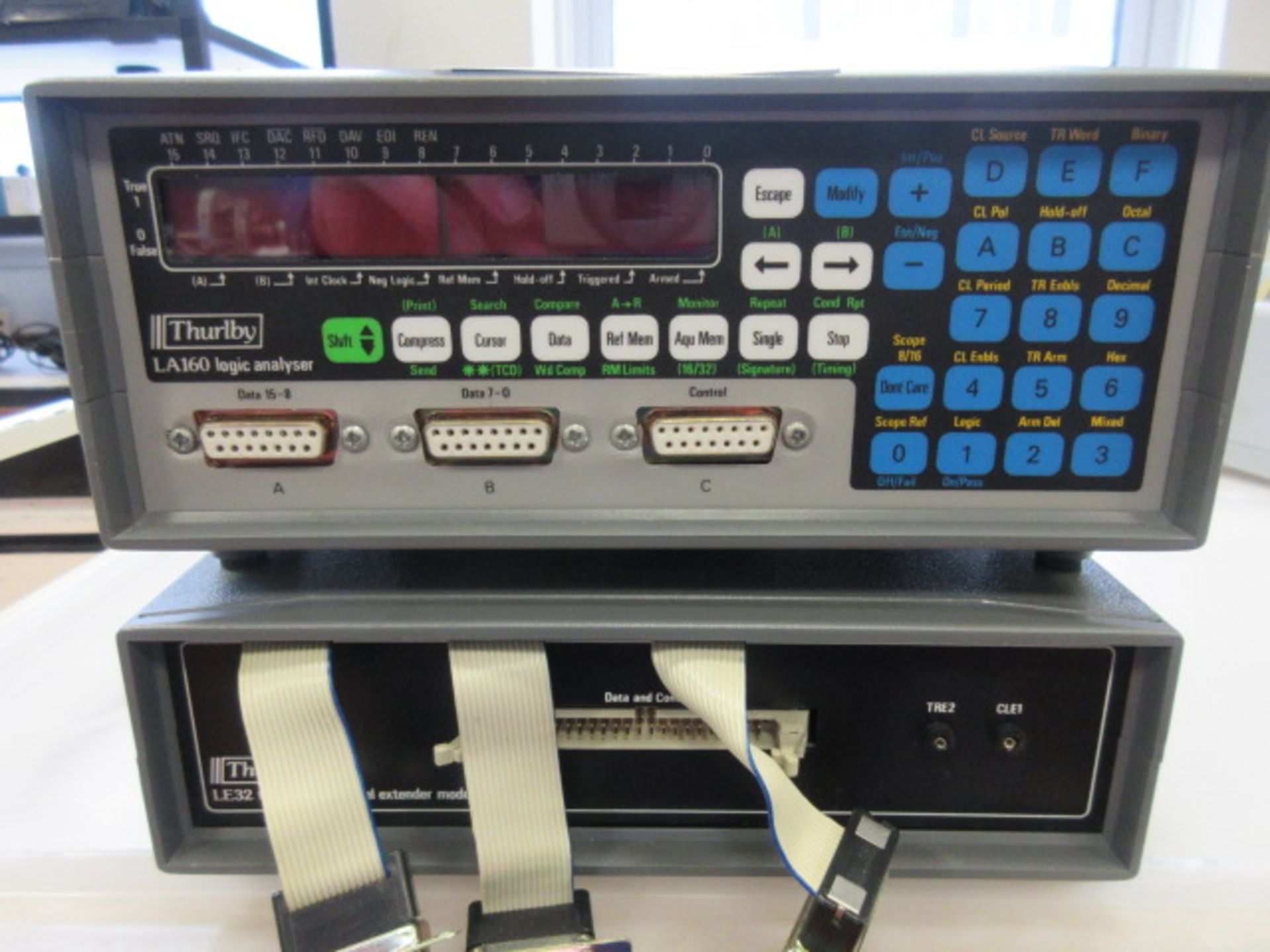 THURLBY LA160 LOGIC ANALYSER WITH LE32 THIRTY TWO CHANNEL EXTENDER MODULE