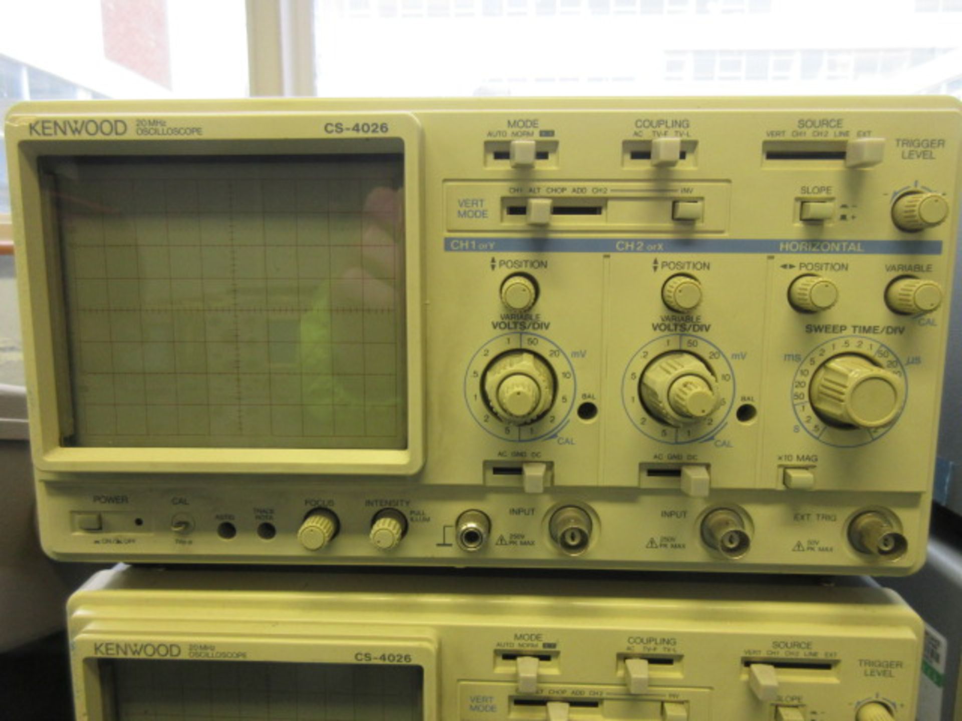 THREE KENWOOD 20MHz CS-4026 OSCILLOSCOPES - Image 2 of 3