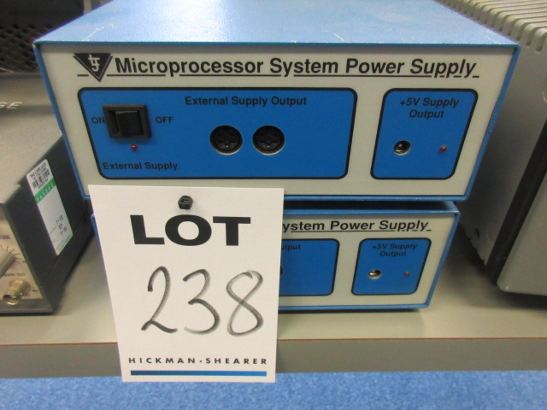 TWO MICROPROCESSOR SYSTEM POWER SUPPLYS - Bild 2 aus 2