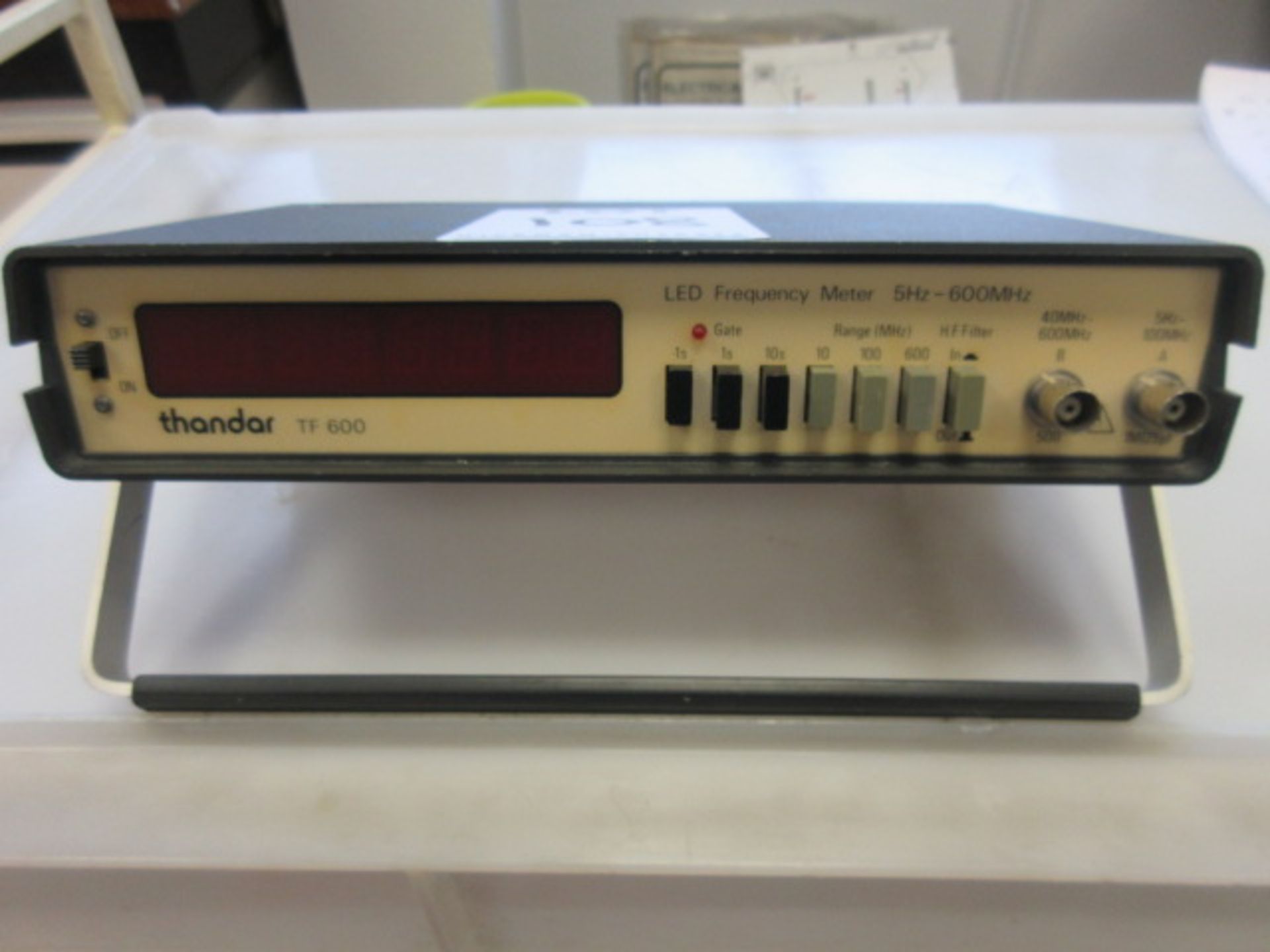 THANDAR TF 600 LED FREQUENCY METER 5Hz- 600 mhz