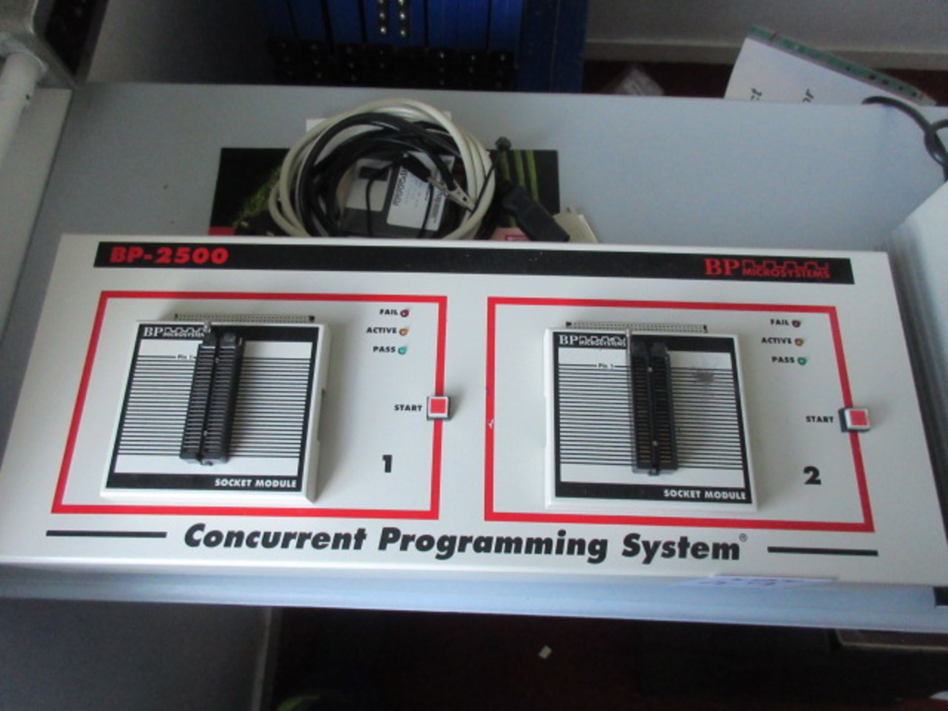 BP MICROSYSTEMS BP-2500 CONCURRENT PROGRAMMING SYSTEM