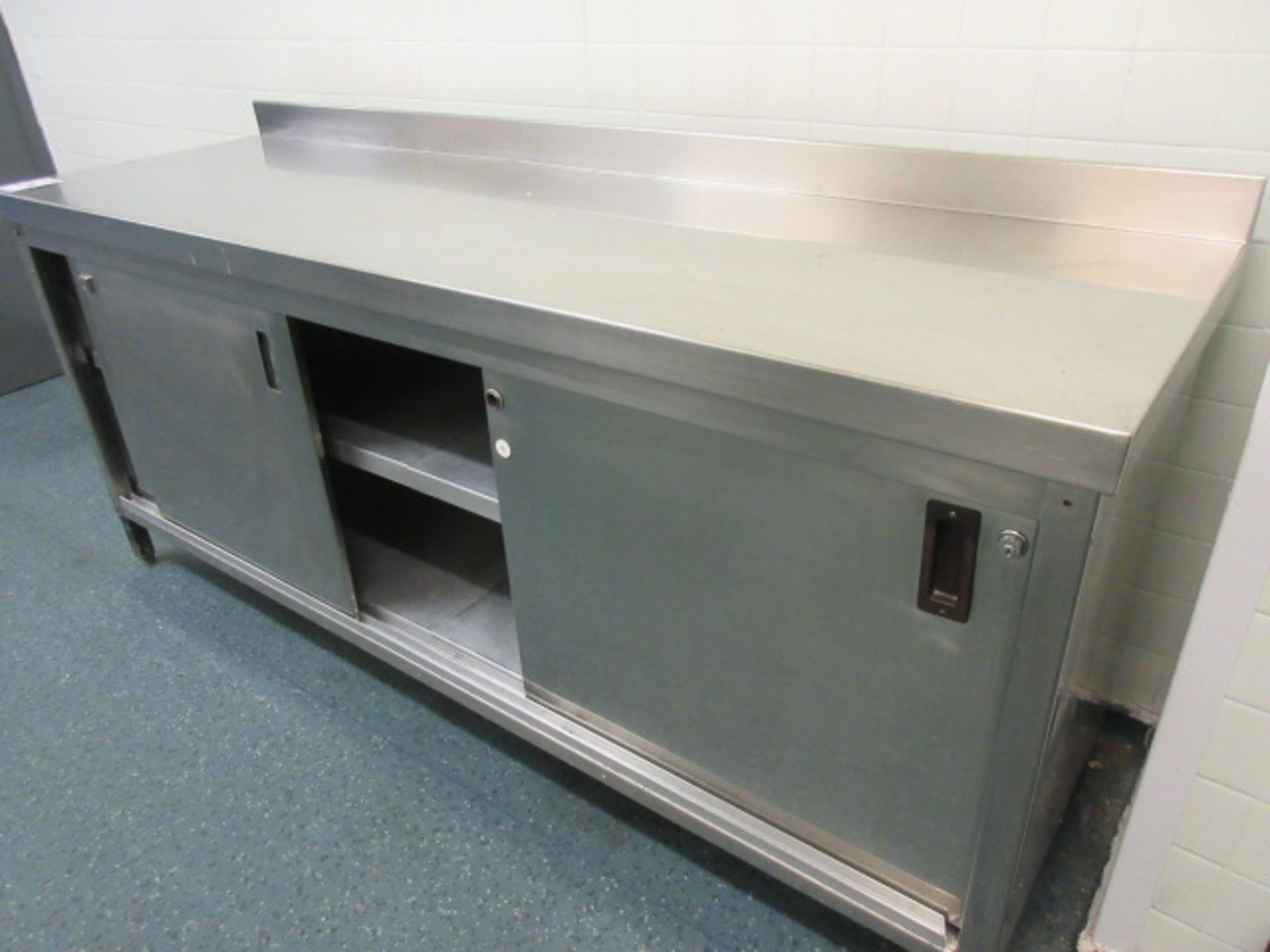 STAINLESS STEEL CABINET 2000 X 600 mm - Image 2 of 3